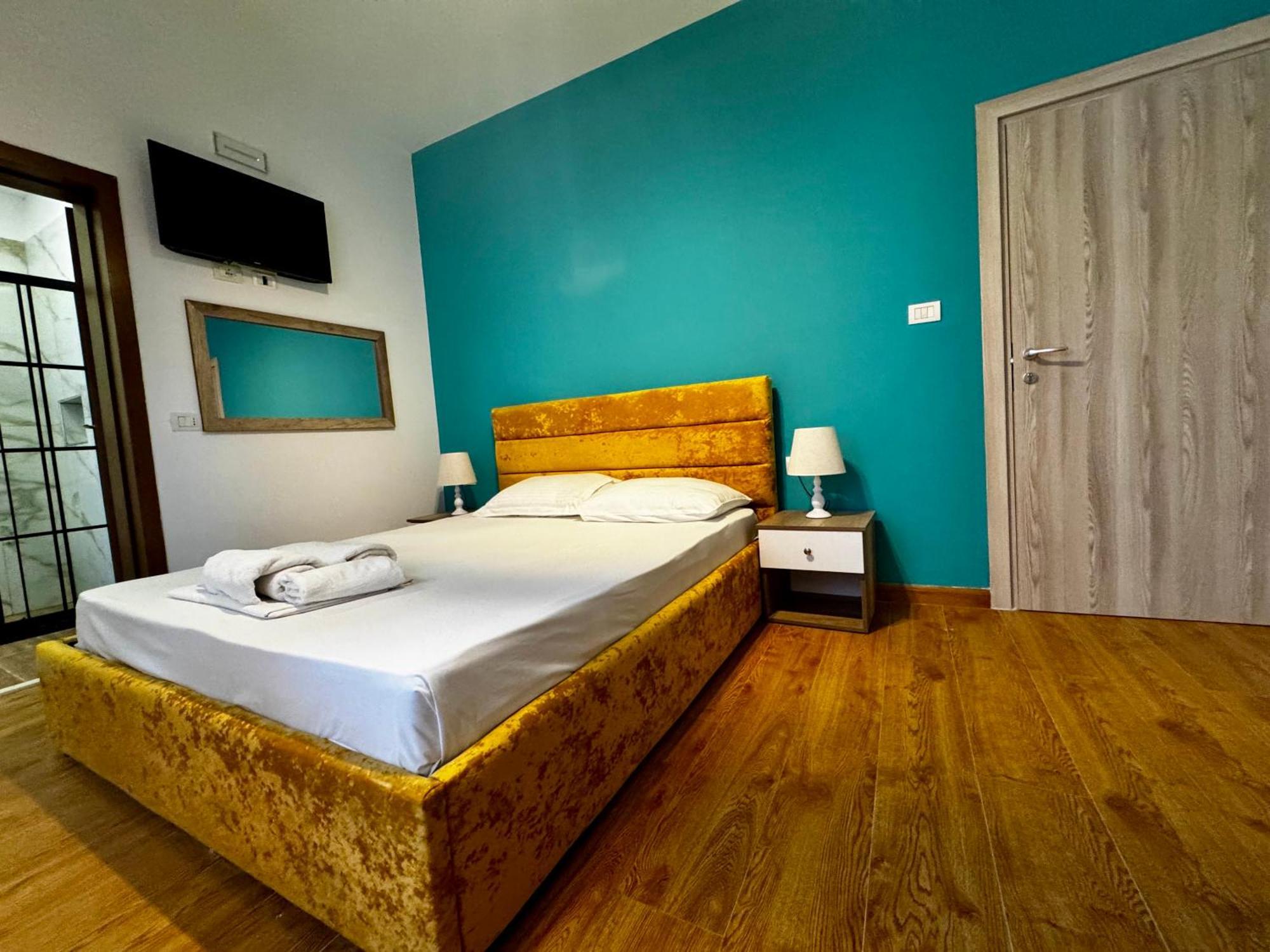 Hotel Globo Durrës Extérieur photo